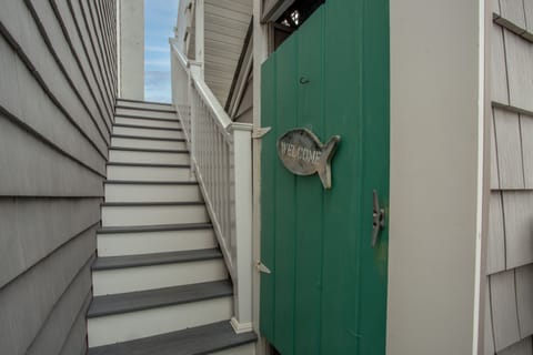 Access to Unit- Stairs Required