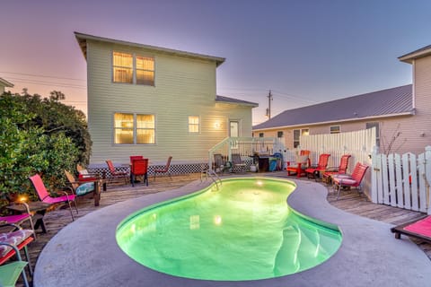 Pool