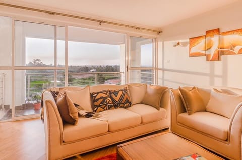 Open Sitting area