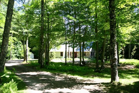 Entrance to Stone Cottage