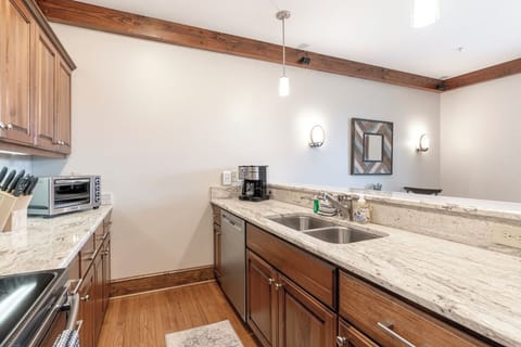 Kitchen--- Granite Counter-tops, Stainless Steel