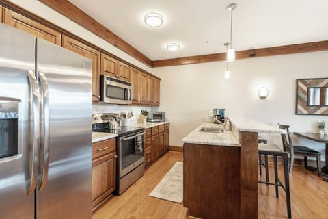 Kitchen--- Granite Counter-tops, Stainless Steel