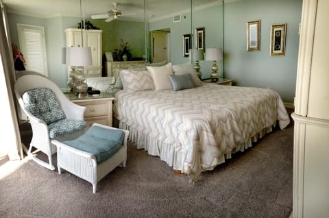 Master Bed Room