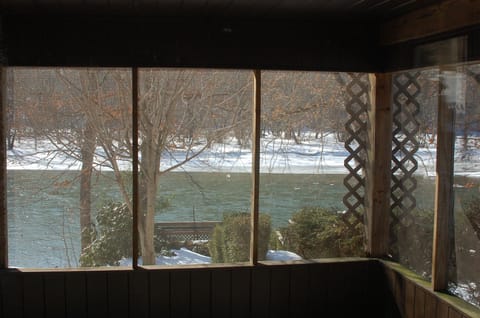 Lower Level screened patio, ping-pong table, great view of river and wild life