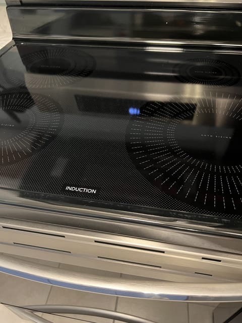 Induction stovetop which stays cool to the touch for your safety