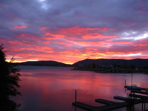 Another Ho Hum Day in Paradise....