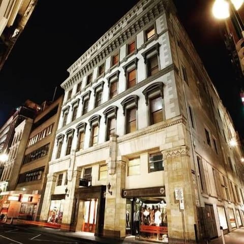 Flinders House 