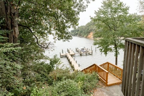 LARGE PRIVATE SHARED PIER