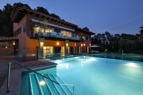 heated pool and villa