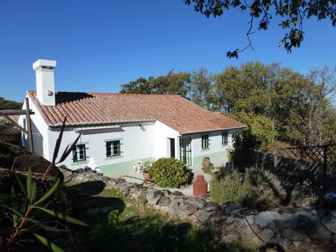 Front of the cottage 
