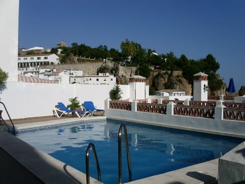 The pool with stunning views