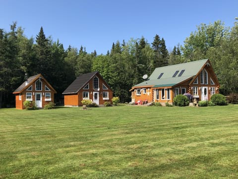 New guest cottage coming I'm May 2020