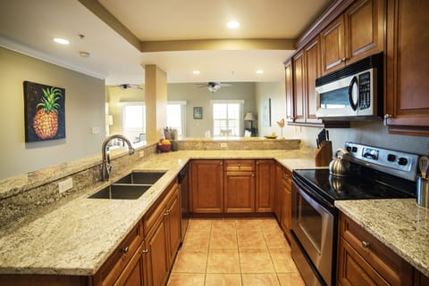 Spacious kitchen with everything you need to serve your family or friends