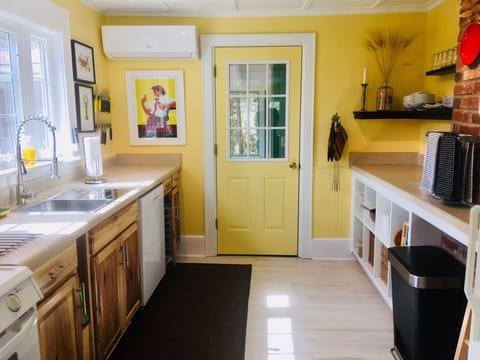 Kitchen
Door to screened in porch