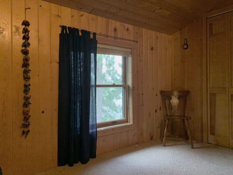 Gorgeous views of the lake right outside the window in the upstairs bedroom