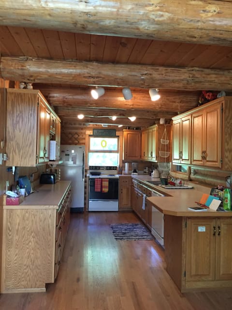 Spacious kitchen has everything you could possibly need! Laundry room adjacent