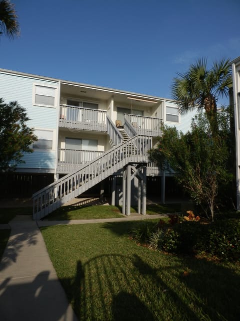 Picture from pool facing unit (top left)
