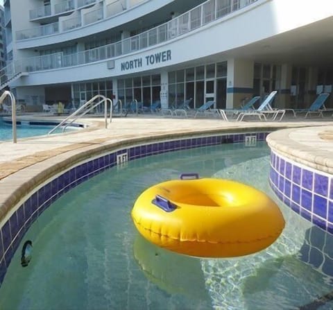 NORTH TOWER LAZY RIVER, ONE OF THE TWO LAZY RIVERS @ SEA WATCH