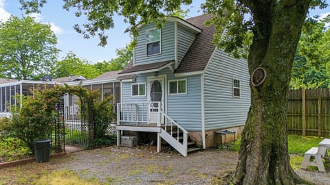 exterior, front porch