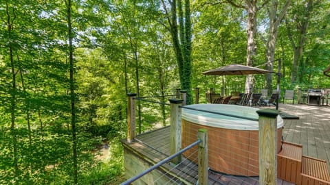 850 square foot deck with hot tub overlooking the Galien River Valley