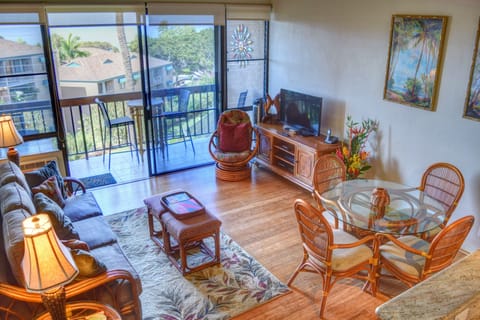 Great open living area leading out to private lanai.
