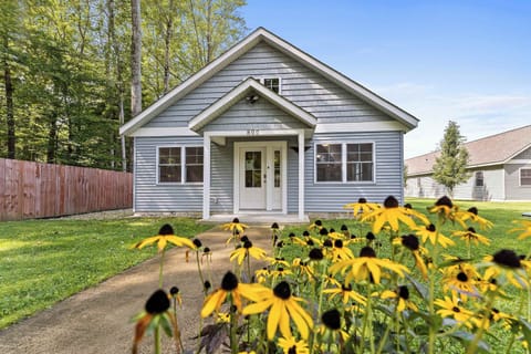 Main entrance door, with adjacent parking area