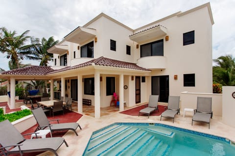 Beachside with pool