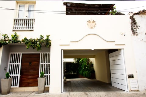 The building & garage