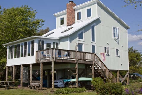house from the side yard