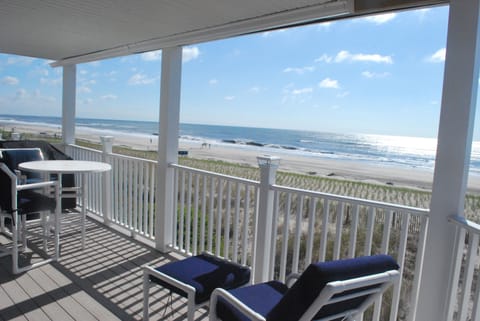 2nd Floor deck, off the kitchen