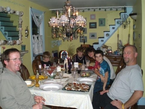 Time to eat with friends and family!