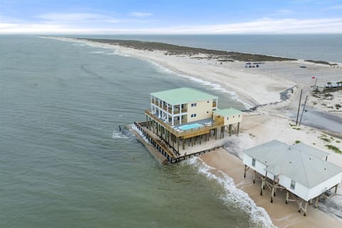 Shamrock Shores Dauphin Island Vacation Home Next To West End Beach