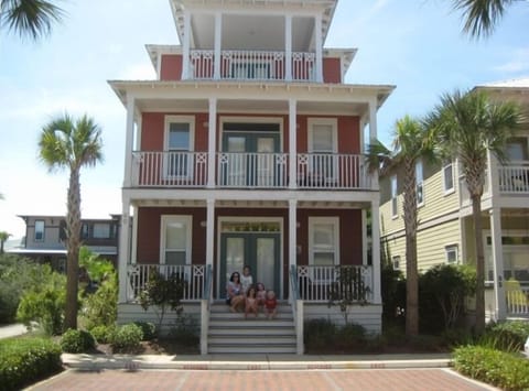 SANDY CRAIC..... 4 BEDROOMS. 2 MASTERS.