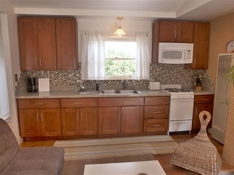 Newly Remodeled Kitchen!