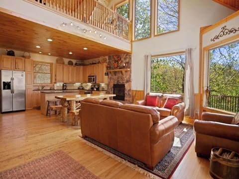 Open Floor Plan--- Kitchen/Dining/Living Room