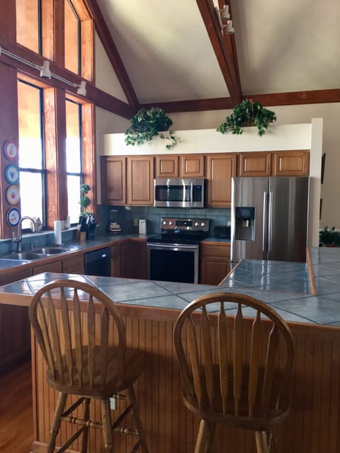 Cathedral ceiling in kitchen and great room
