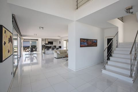 Modern open-plan ground floor