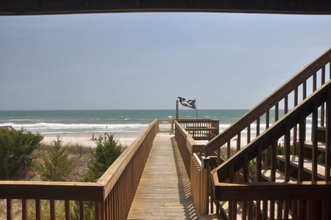 Amazing Views from the Lower Deck All 3 Bedrooms.