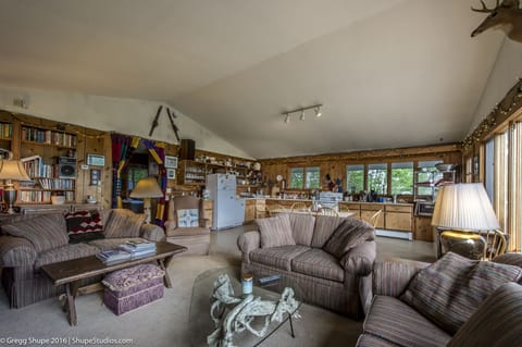 Living room into kitchen
