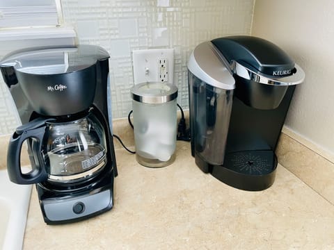 Drip Coffee Maker & Keurig