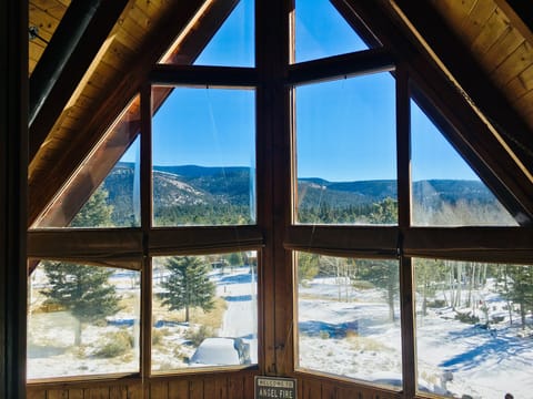Front windows overlooking the mountains