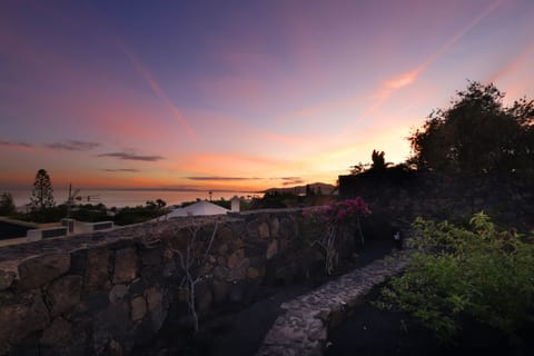 Sunset in the Miraflores grounds