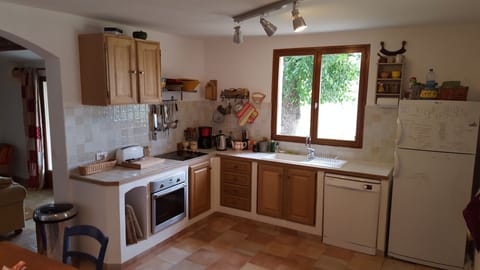 Kitchen area