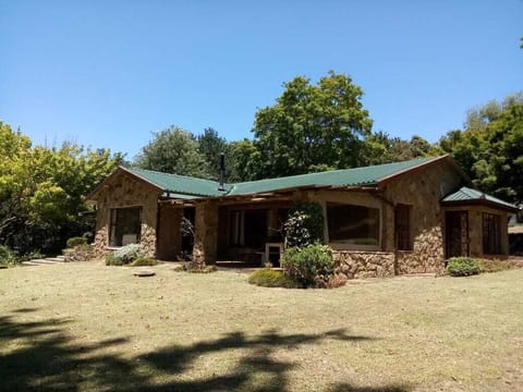 DRAKENSBERG HOUSE