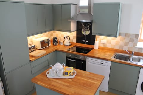 Well equipped kitchen.