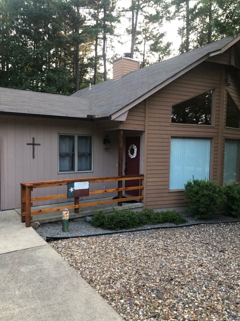 Welcome to Oh-La-La!
Welcome to Oo-La-La!