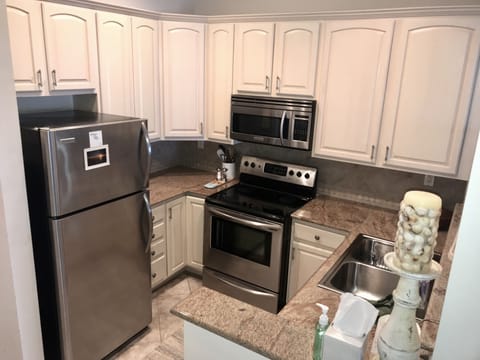 fully stocked kitchen