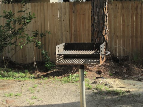 Charcoal grill