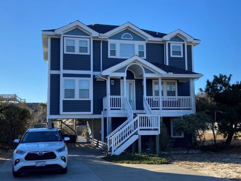 Front of Cottage 