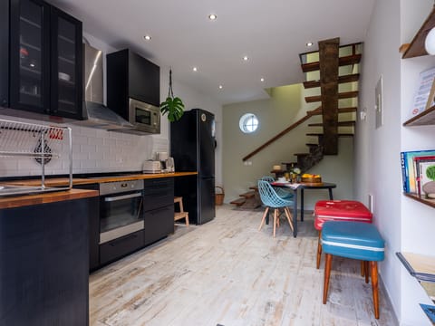 Ground floor - Kitchen